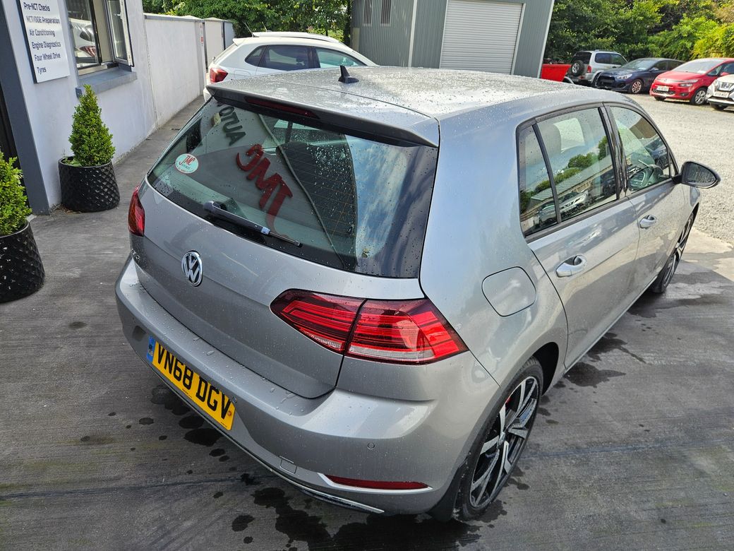 2018 Volkswagen Golf