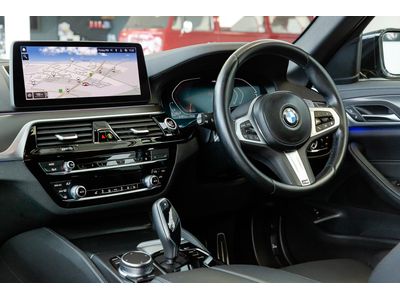 2022 BMW 5 Series