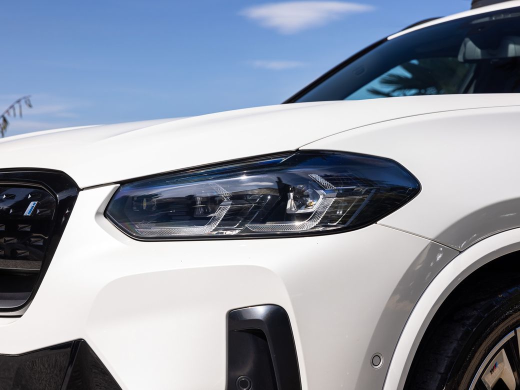 2023 BMW iX3