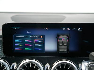 2025 Mercedes-Benz EQB