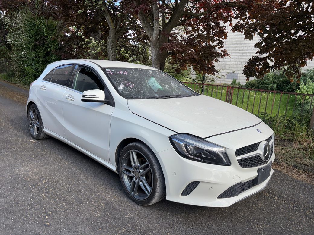 2015 Mercedes-Benz A 180