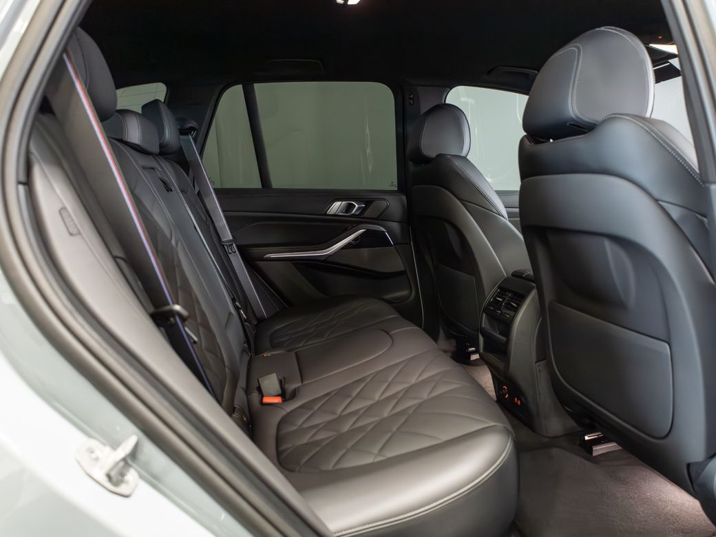 2025 BMW X5