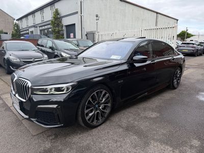 2022 BMW 745