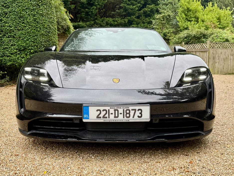 2022 Porsche Taycan