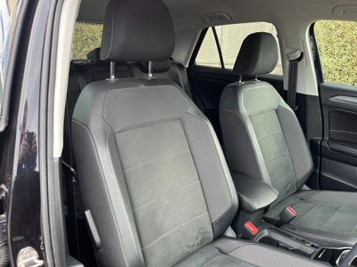 2023 Volkswagen T-Roc