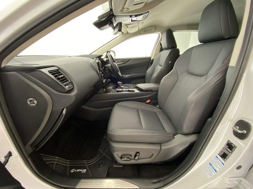 2023 Lexus NX 450H+