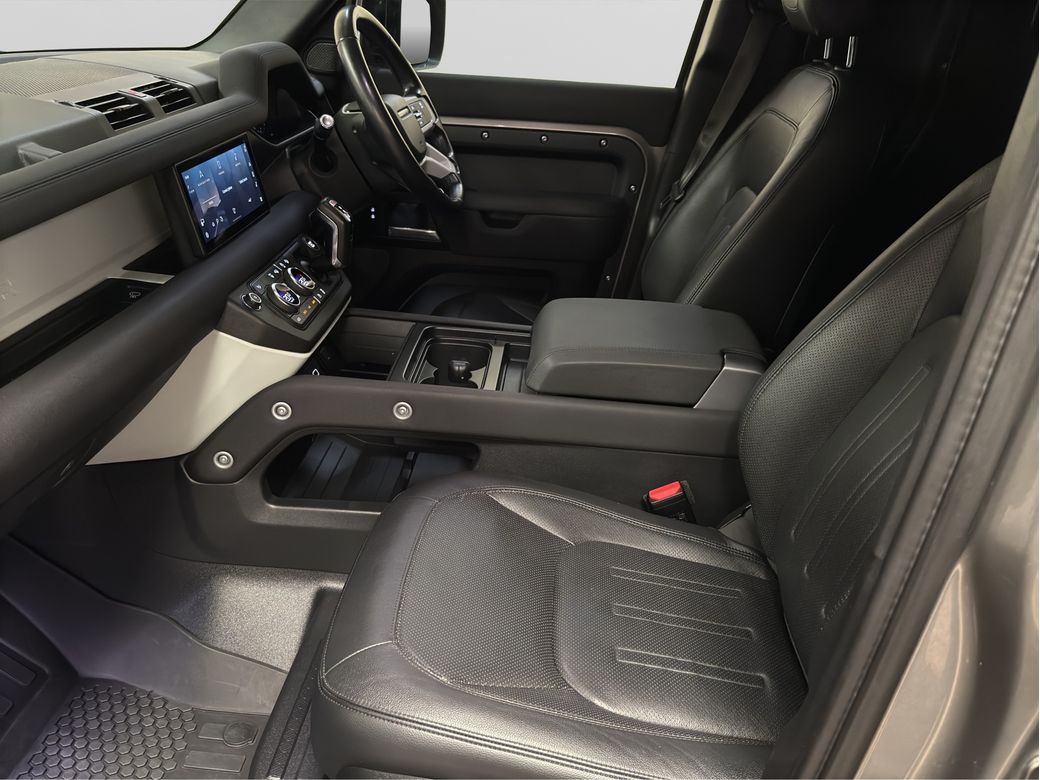 2022 Land Rover Defender