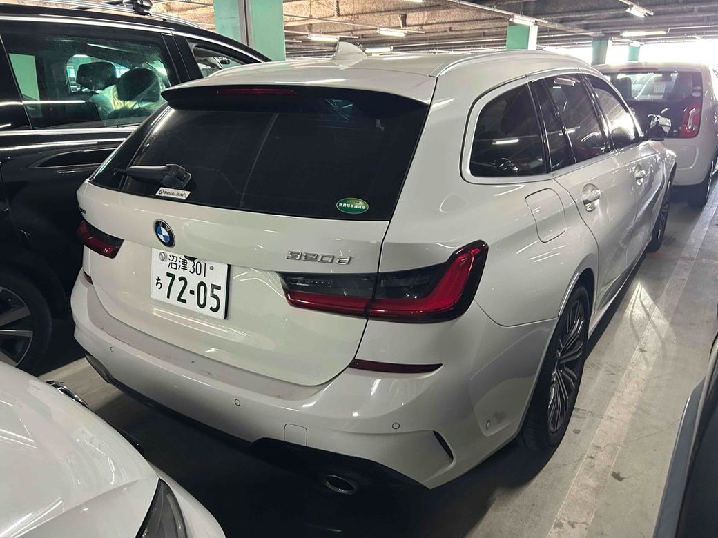 2020 BMW 320