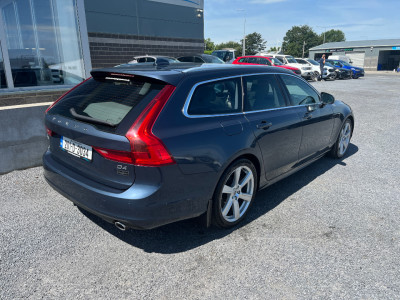 2020 Volvo V90