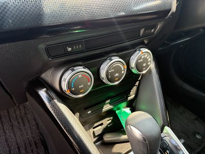 2017 Mazda Demio