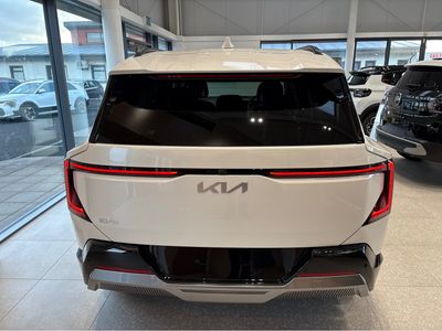 2026 Kia EV5