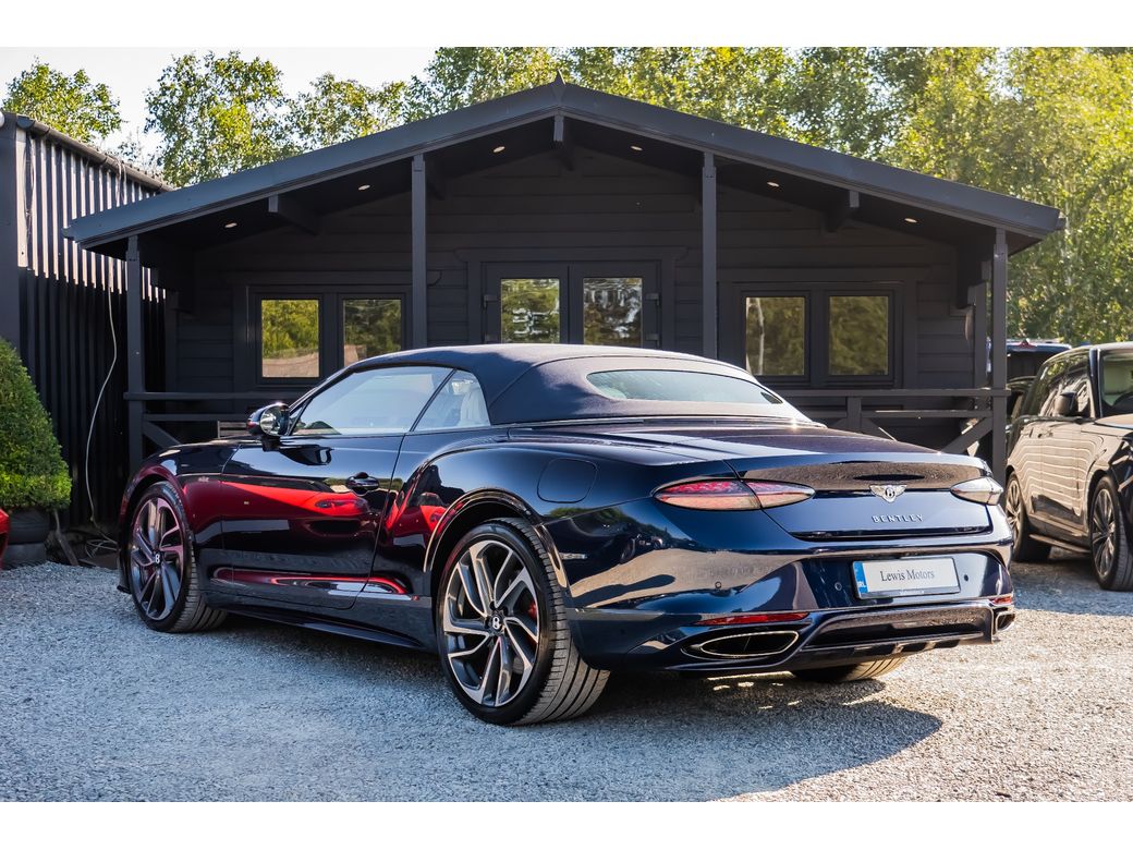 2025 Bentley Continental