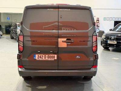 2024 Ford Transit Custom