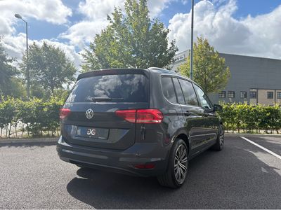 2016 Volkswagen Touran