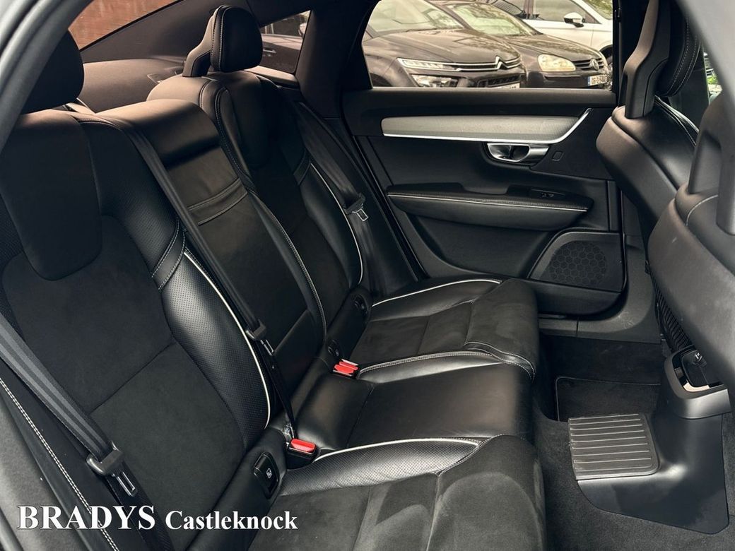 2019 Volvo S90