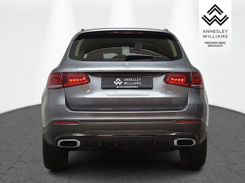 2022 Mercedes-Benz GLC Class