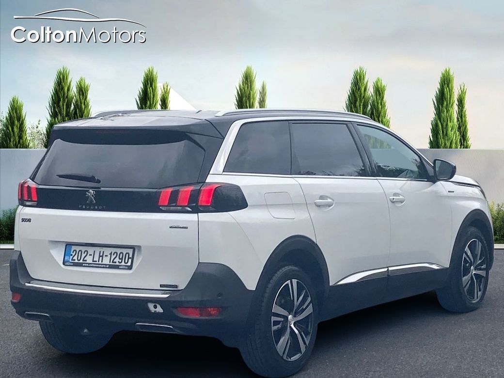 2020 Peugeot 5008