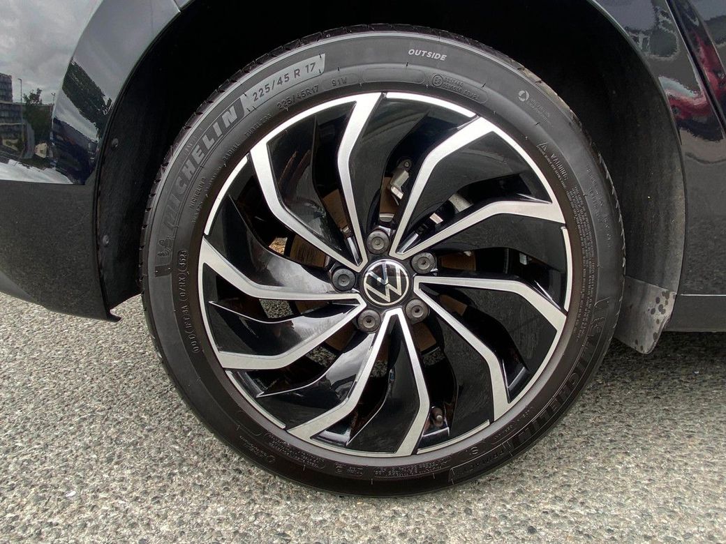 2024 Volkswagen Golf