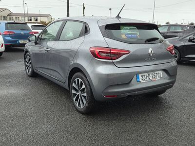 2023 Renault Clio
