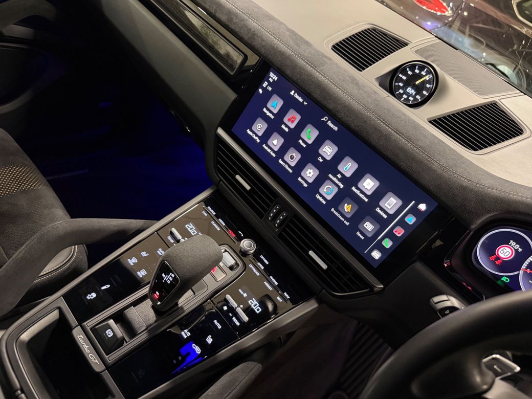 2023 Porsche Cayenne