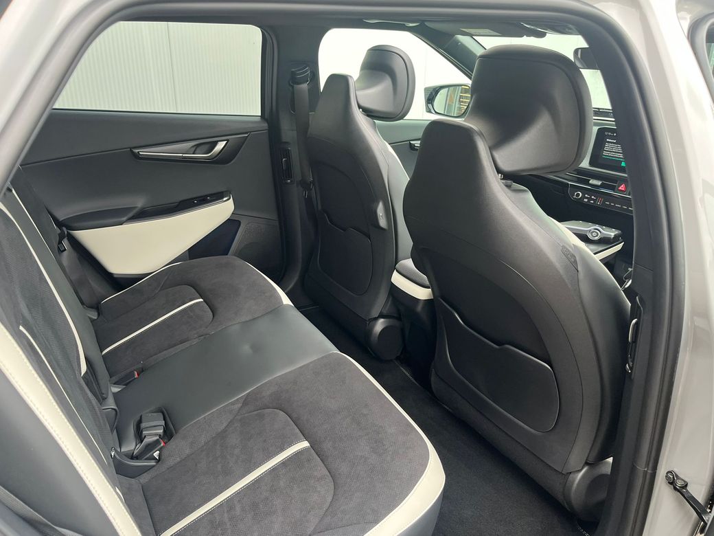 2025 Kia EV6