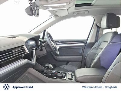 2024 Volkswagen Touareg