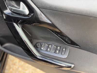 2017 Peugeot 208