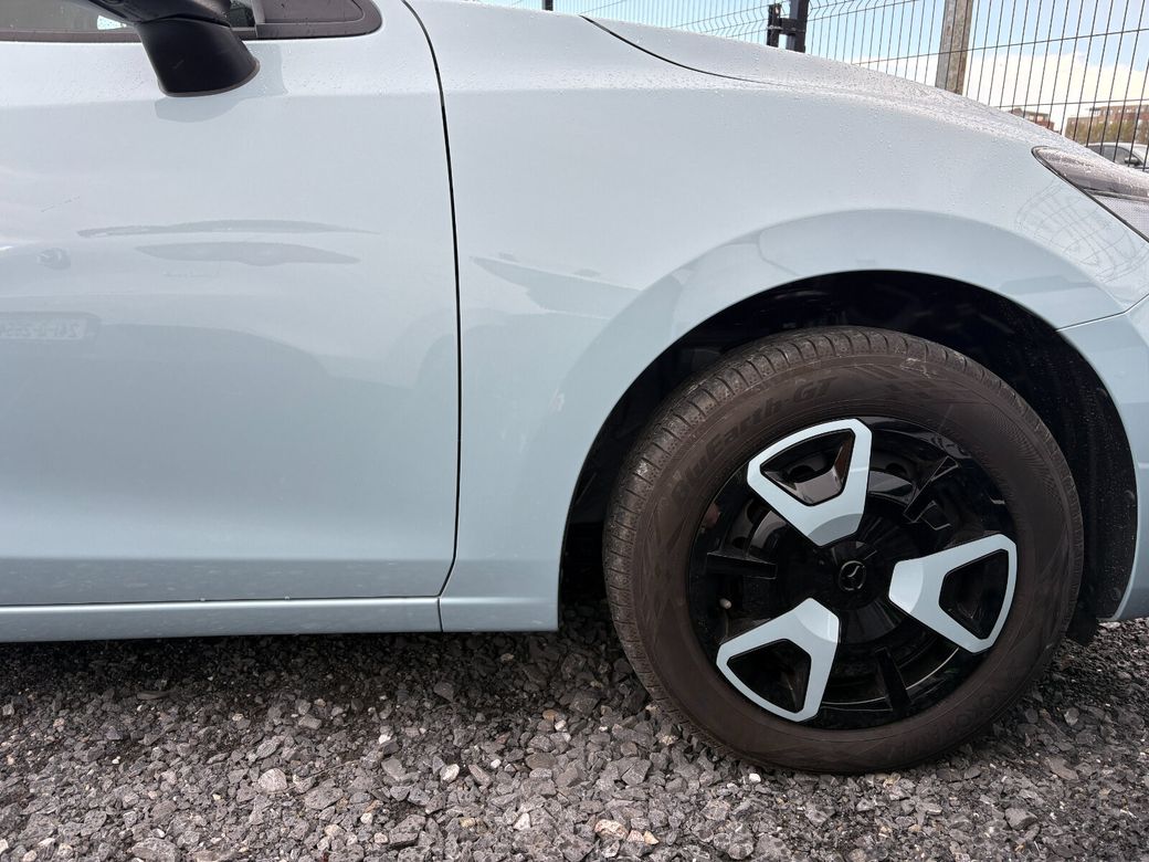 2025 Mazda Mazda2