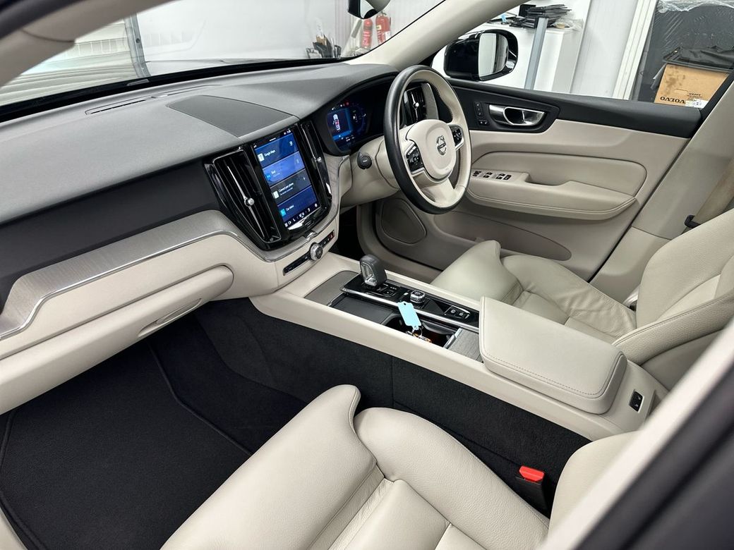 2023 Volvo XC60