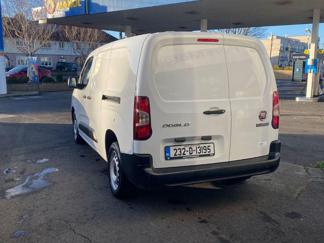 2023 Fiat Doblo