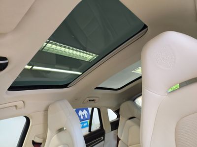 2021 Porsche Panamera
