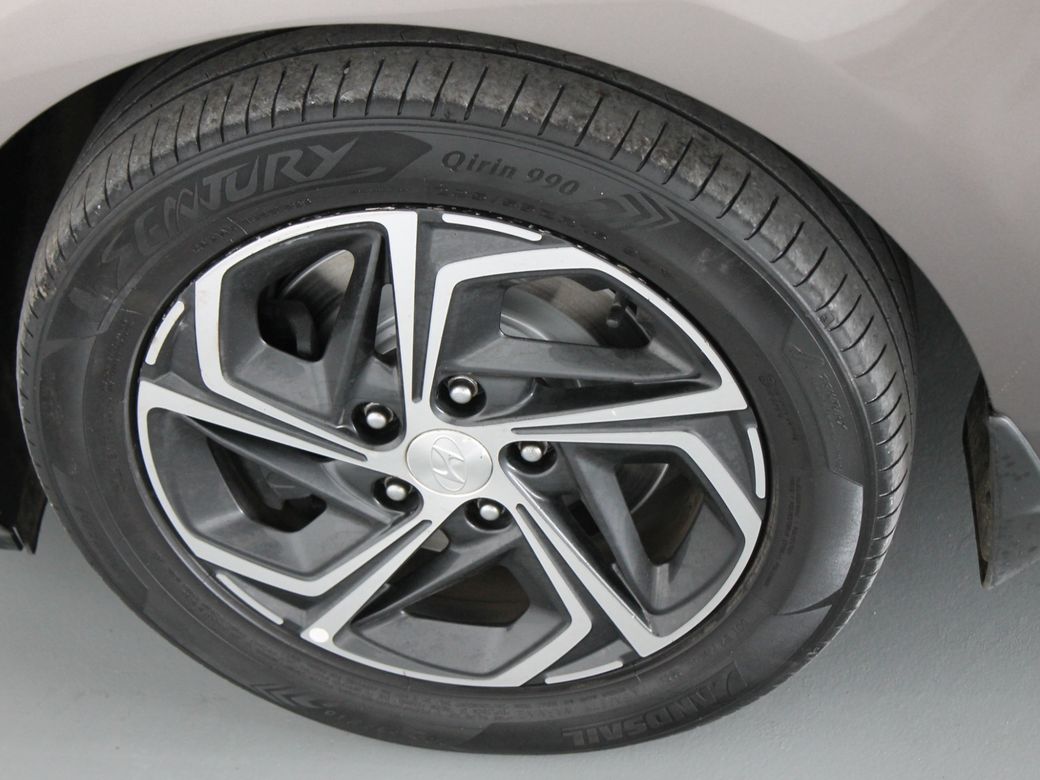 2021 Hyundai i30
