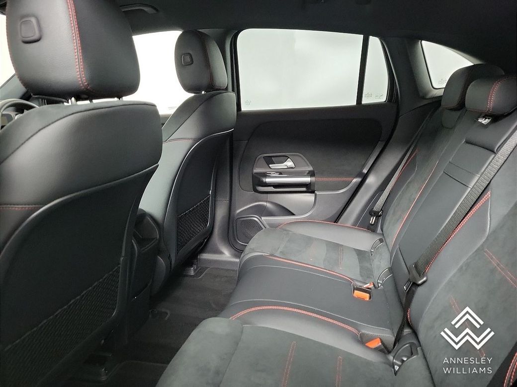 2025 Mercedes-Benz EQA