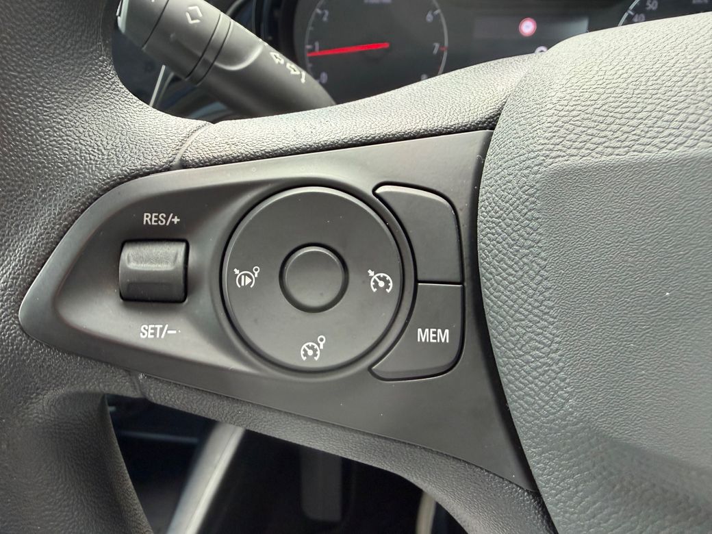 2024 Opel Corsa