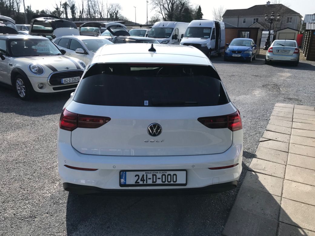 2024 Volkswagen Golf
