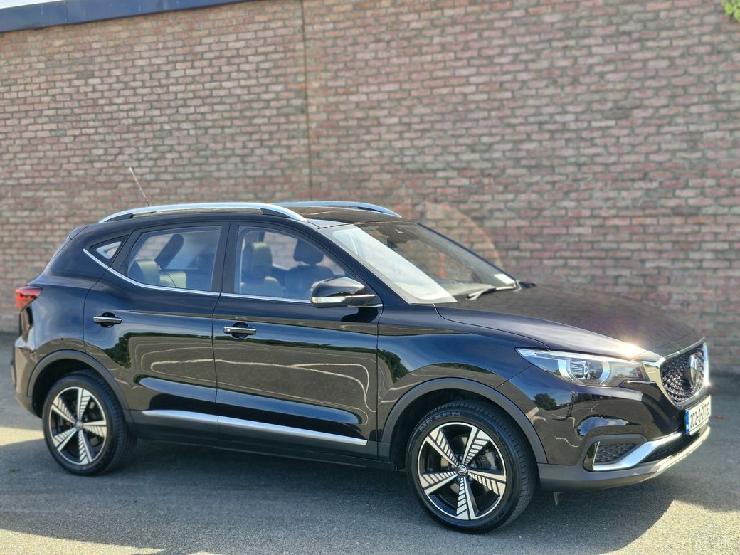 2020 MG ZS