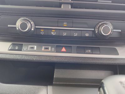 2026 Peugeot Expert