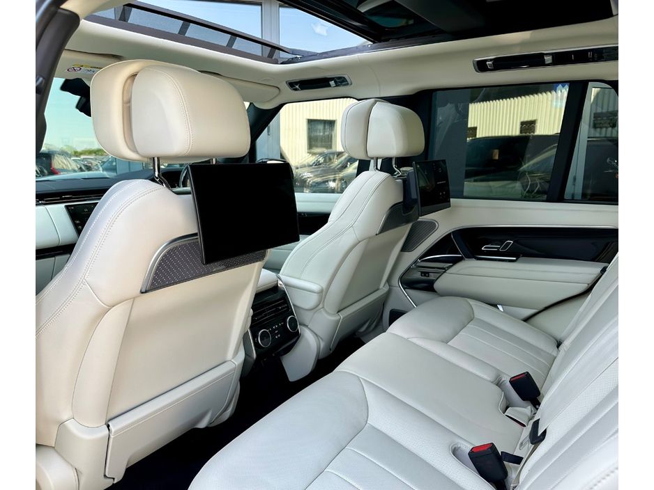 2026 Land Rover Range Rover