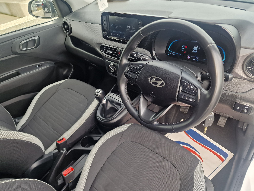 2023 Hyundai i10