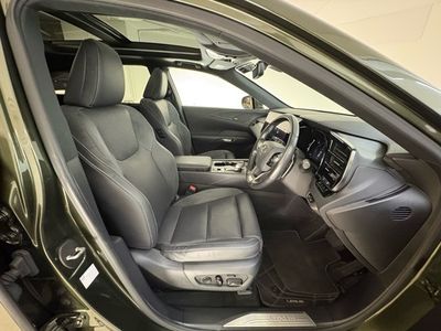 2023 Lexus RX450h+