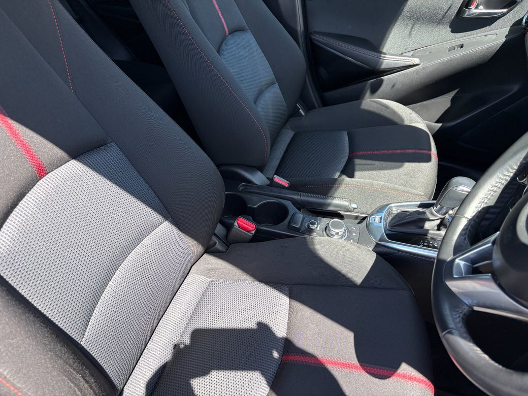 2016 Mazda Demio