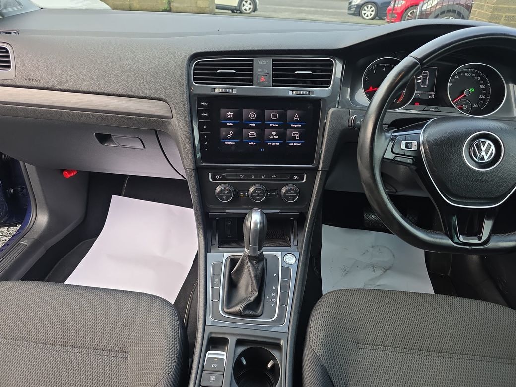 2017 Volkswagen Golf