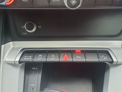 2023 Audi Q3
