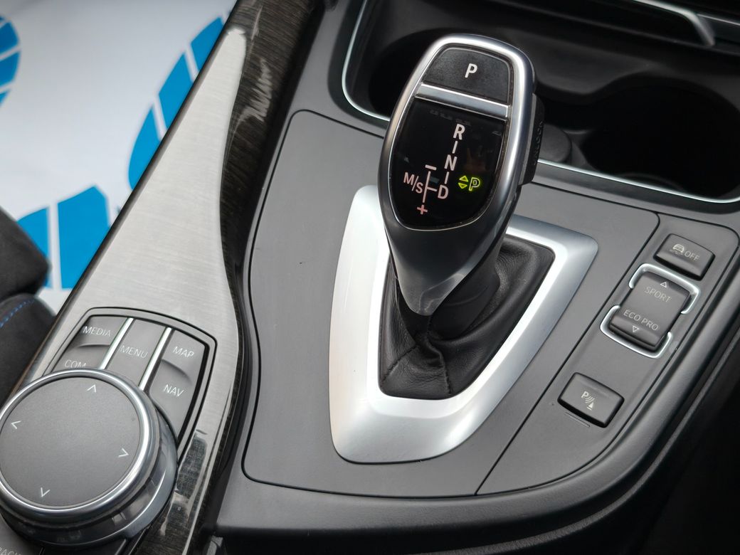 2018 BMW 320