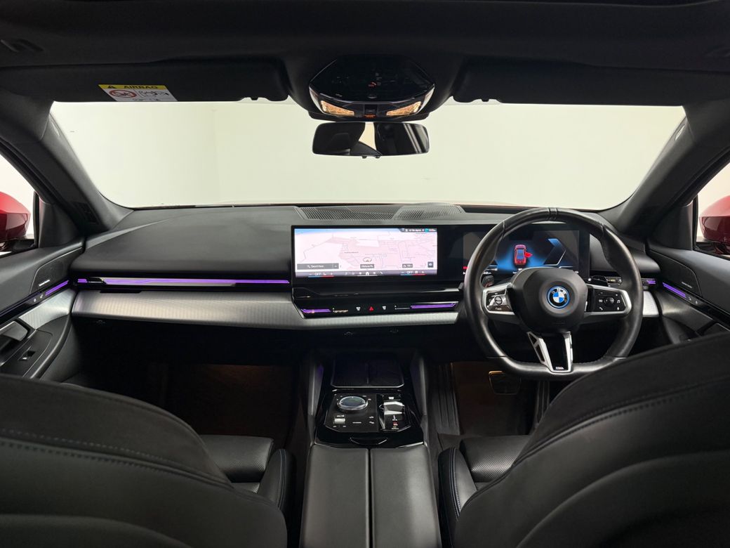 2024 BMW 530