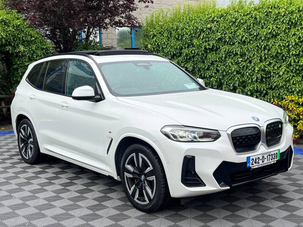 2024 BMW iX3