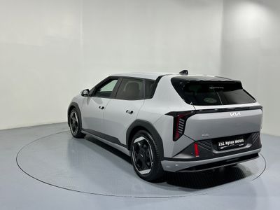 2025 Kia EV4