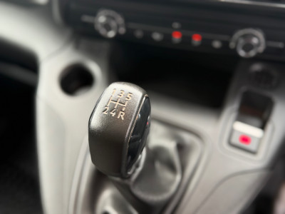 2021 Peugeot Partner