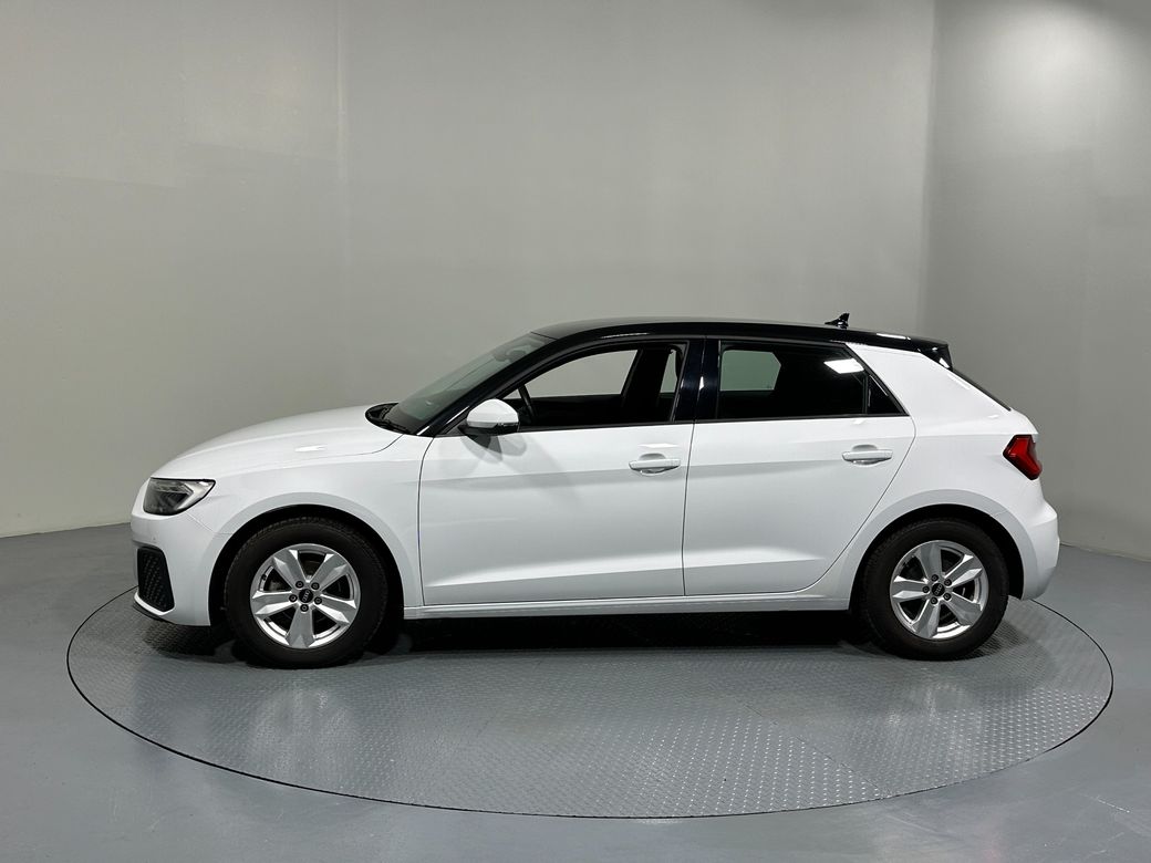 2021 Audi A1