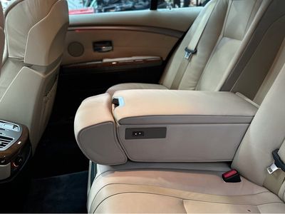 2006 BMW 7 Series